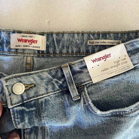 Wrangler High Rise Rodeo Straight Crop Distressed Denim Women's 14/32 NWT - Picture 5 of 9